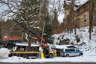 Circa eine Stunde dauerte es vergangene Woche, bis die Gulaschkanone des „Königreichs“ auf dem Abschleppwagen landete.