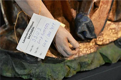 Hier ist die Registriermarke des Landeskriminalamts Sachsen zu sehen. 