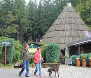 Markanter Bau: Die Gaststätte Meiler in Sosa.