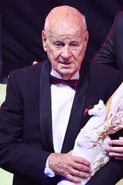 Reporter-Legende Hartmut Scherzer bei einer Preisverleihung vor einem Jahr. (Archvbild)