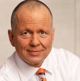 Robert Hochbaum, CDU, geboren 1954, Falkenstein, seit 2002 im Bundestag.