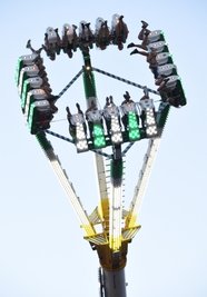  Mit der Monster-Schaukel ging es insgesamt 45 Meter in die Höhe. 