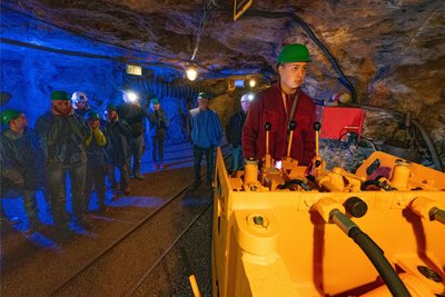 Rudi Walther ist 15 Jahre jung und Junior-Guide im Röhling-Stolln. Viele Altersgenossen haben andere Interessen.