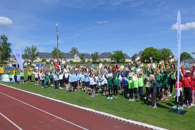 Spaß, Erfolg, auch Niederlagen: Vogtländische Leichtathletik-Teams erleben, wie hier in Reichenbach, Wettkampfflair.