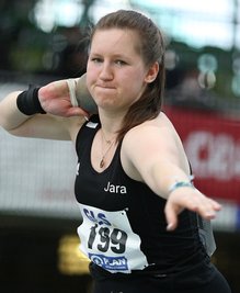 Jara Graf startete in Sindelfingen in zwei Disziplinen. Im Diskuswerfen kam sie nicht ins Finale, mit der Kugel lief es deutlich besser. 