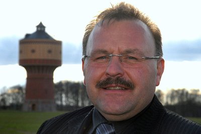 Dem Wasserturm in Mittweida fühlte sich Ulrich Pötzsch in seiner Zeit als Geschäftsleiter beim ZWA immer verbunden.