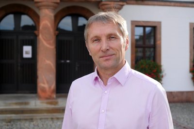 Frank Dehne, Oberbürgermeister von Rochlitz, hat das Gefühl, dass jeder Breitband-Anbieter machen könne, was er wolle.