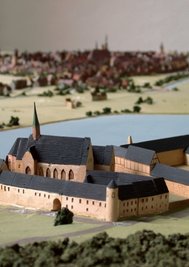 Modell des BenediktinerklostersSt. Marien im Schloßbergmuseum.