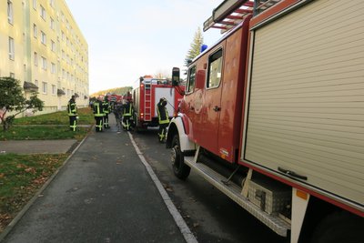Angebranntes Essen in einer Wohnung in einem Wohnblock in Schwarzenberg hat am Samstag für einen Feuerwehreinsatz gesorgt. 