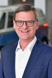 Thomas Edig - Manager