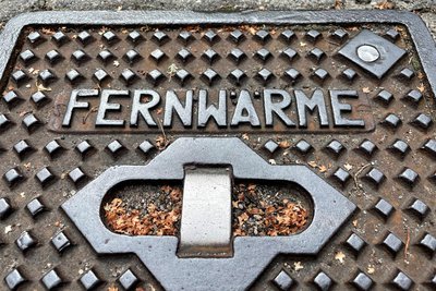 Aufgrund eines geringeren Bedarfs wird die Fernwärmetrasse im Chemnitzer Küchwald umgebaut.