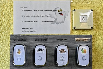In der Kita "Burggeister" in Frauenstein hat jede Gruppe eine eigene Einlassklingel. 