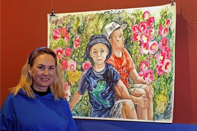 Violetta Terlyha hat ihre Bilder im ehemaligen Kino ausgestellt.