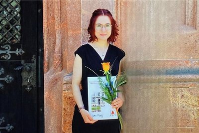 Die Einser-Abiturientin Jette Pippig aus Schmölln will Pharmazie in Leipzig studieren.