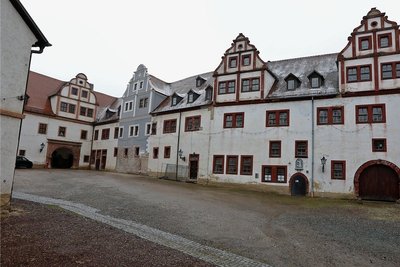 Eine Sanierung des Marstalls im Schlösserkomplex Glauchau ist derzeit nicht vorgesehen. Dort sollte die Galerie ein neues Zuhause finden. 