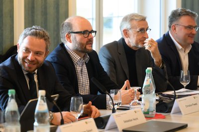 CDU-Spitzenvertreter bei einer Haushaltsklausur in Schmochtitz: Finanzstaatssekretär Sebastian Hecht, Finanzminister Christian Piwarz, Innenminister Armin Schuster und Fraktionschef Christian Hartmann.