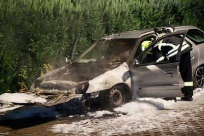 In der Nacht zum 23. Oktober 2016 stand ein Citroen auf einem Grundstück an der Leipziger Straße in Flammen.