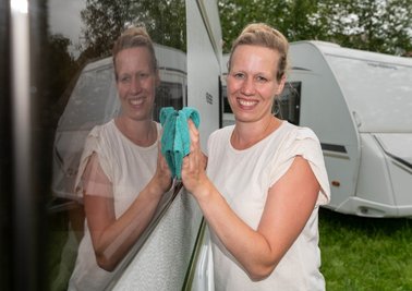 Heike Drawert aus dem Erlauer Ortsteil Theesdorf vermietet mit ihrer Firma Camper Queen Wohnmobile und verkauft diese außerdem. Die Branche erlebt momentan einen Boom, auch in Mittelsachsen. 