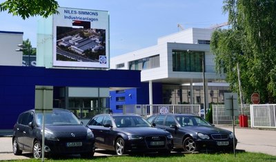  Nach weiteren Investitionen zeigt sich Niles heute modern und weltgewandt. 