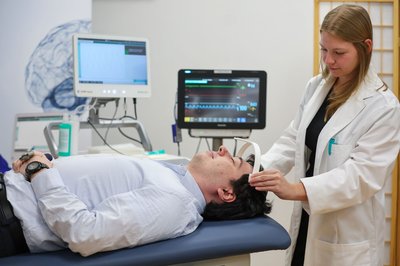 Die Gesundheitswirtschaft bringt Sachsen derzeit mehr als 17 Milliarden Euro Bruttowertschöpfung ein. (Symbolbild)