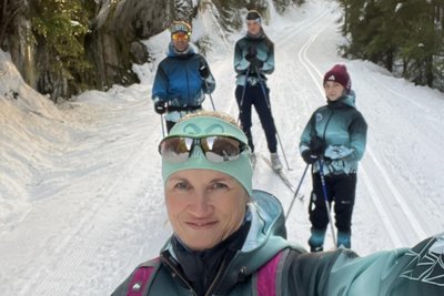 Die Familie ist gern auf Langläufern unterwegs. Doreen Richter wird ab Ende Februar Helferin bei der Nordischen Ski-WM in Trondheim sein.