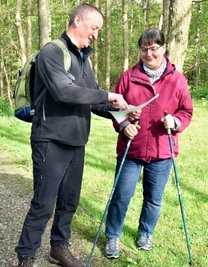 Bettina und Michael Kolbe aus Gürth zählen sonst zum Helferteam der Wanderung. Diesmal nutzten sie die Chance, sich selbst unter die Teilnehmer zu mischen. 