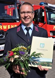 Sven Nothnagel wurde für seine25-jährige Feuerwehrmitgliedschaft ausgezeichnet.