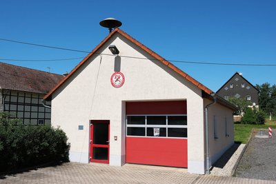 Da Gerätehaus der Feuerwehr in Schwarzbach.