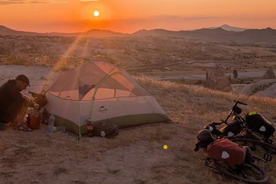 Wildcampen in der Türkei: Die Bikepacker wissen morgens nicht, wo sie abends schlafen.