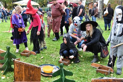 Der Zuger Brauchtumsverein lädt am Samstag wieder zur Halloweenparty in den Haldenpark ein.