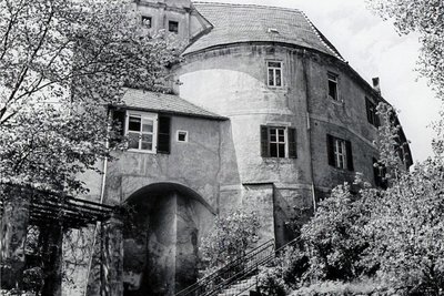 Eine Außenaufnahme des Schlosses vermutlich aus den 1950er-Jahren. 