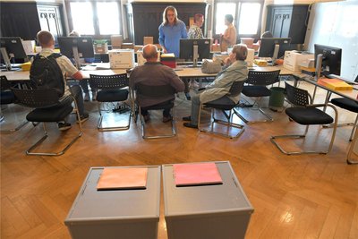 Ein Briefwahlbüro zur Landtagswahl am Sonntag befindet sich wieder im Rathaus.