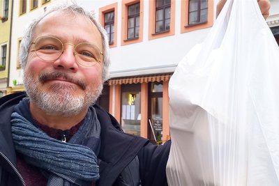 „Freie Presse"-Reporter Wieland Josch freute sich auf den Asia-Food-Test, den er in Freiberg gemacht hat.