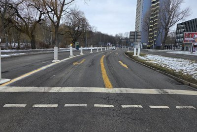 Schon seit einigen Tagen gibt es auf dem Innenstadtring zum Teil weniger Fahrspuren.