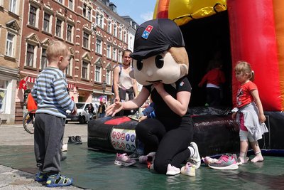 Ob die Feste zum Kindertag in Zwickau wie hier vor zwei Jahren angesichts der Wettervorhersage stattfinden können, ist laut Stadtverwaltung noch nicht klar. Man prüfe Alternativen, hieß es.