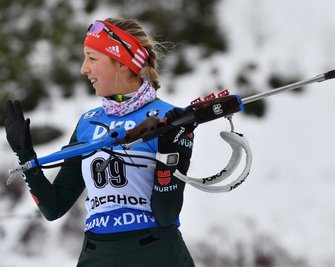 Das Lächeln ist bei Franziska Preuß zurück.