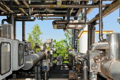 Europas größte Produktionsanlage für E-Fuels auf der "Reichen Zeche" in Freiberg wird jetzt einem Dauertest unterzogen.