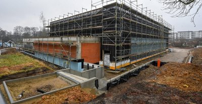 Der Neubau einer Sporthalle gehört mit Blick auf den Hartmannsdorfer Haushalt 2022 zu den umfangreichsten Investitionen der Gemeinde. 