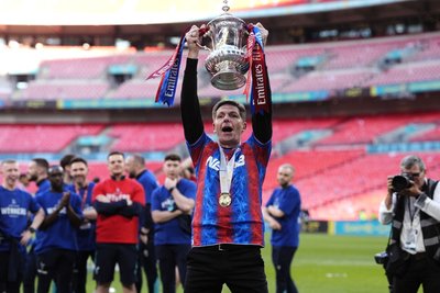 Oliver Glasner verhalf Crystal Palace zum ersten Pokalsieg. (Archivbild)
