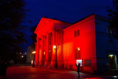 Im Vogtlandtheater Plauen gibt es am Samstag zwei Weihnachtskonzerte.