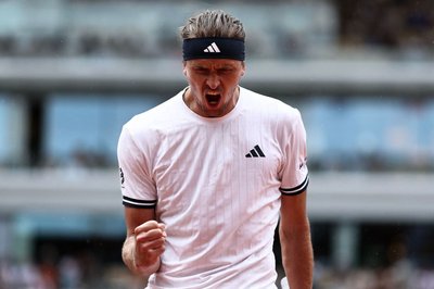 Zverev jubelt über einen Punktgewinn.