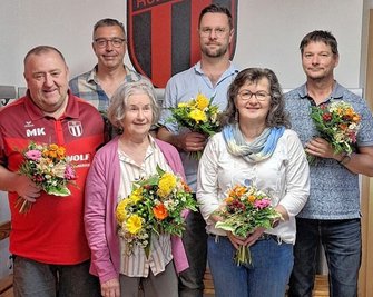 Der neue Vorstand: (von links) Michael Klose (2. Vorsitzender und sportlicher Leiter), Torsten Natz (Vorsitzender), Renate Roscher (Revisionskommission), André Schäfer, Silke Hartwig und Michael Lauer. 