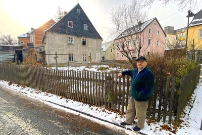 Der letzte Besitzer des Hauses: Karl-Heinz Einenkel hat für immer sein Heim aufgegeben.