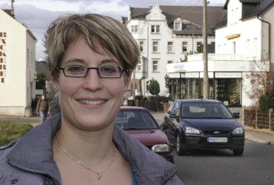 
              <p class="artikelinhalt">Anke Wolf fühlt sich in Hartmannsdorf wohl - auch wegen des regen Vereinslebens im Ort.</p>
            