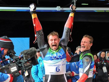 Riesenjubel bei Patric Leitner (r.) und Alexander Resch