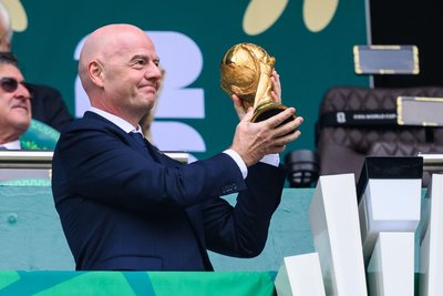 Infantino setzte sich für einen WM-Start des Iran ein. 