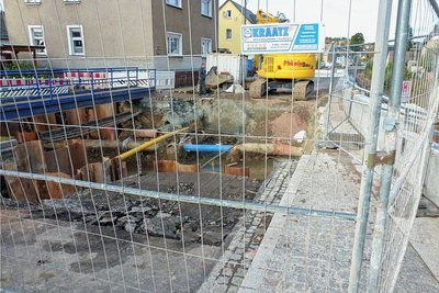 Die Baustelle auf der B 180 in Burkhardtsdorf. Am 11. November soll die Straße laut Landestalsperrenverwaltung wieder befahrbar sein. 