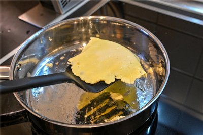 Teig war das verbindende Elemente aller Gerichte, die sich Maren Janich bei der „Küchenschlacht“ selbst ausgesucht hatte - von den Quarkkäulchen über den Windbeutel bis zu den Ravioli.