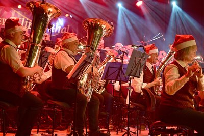 Das Stadtorchester Klingenthal gibt am Samstag, 17 Uhr in der Musikhalle Markneukirchen sein Jahresabschluss- und Weihnachtskonzert.