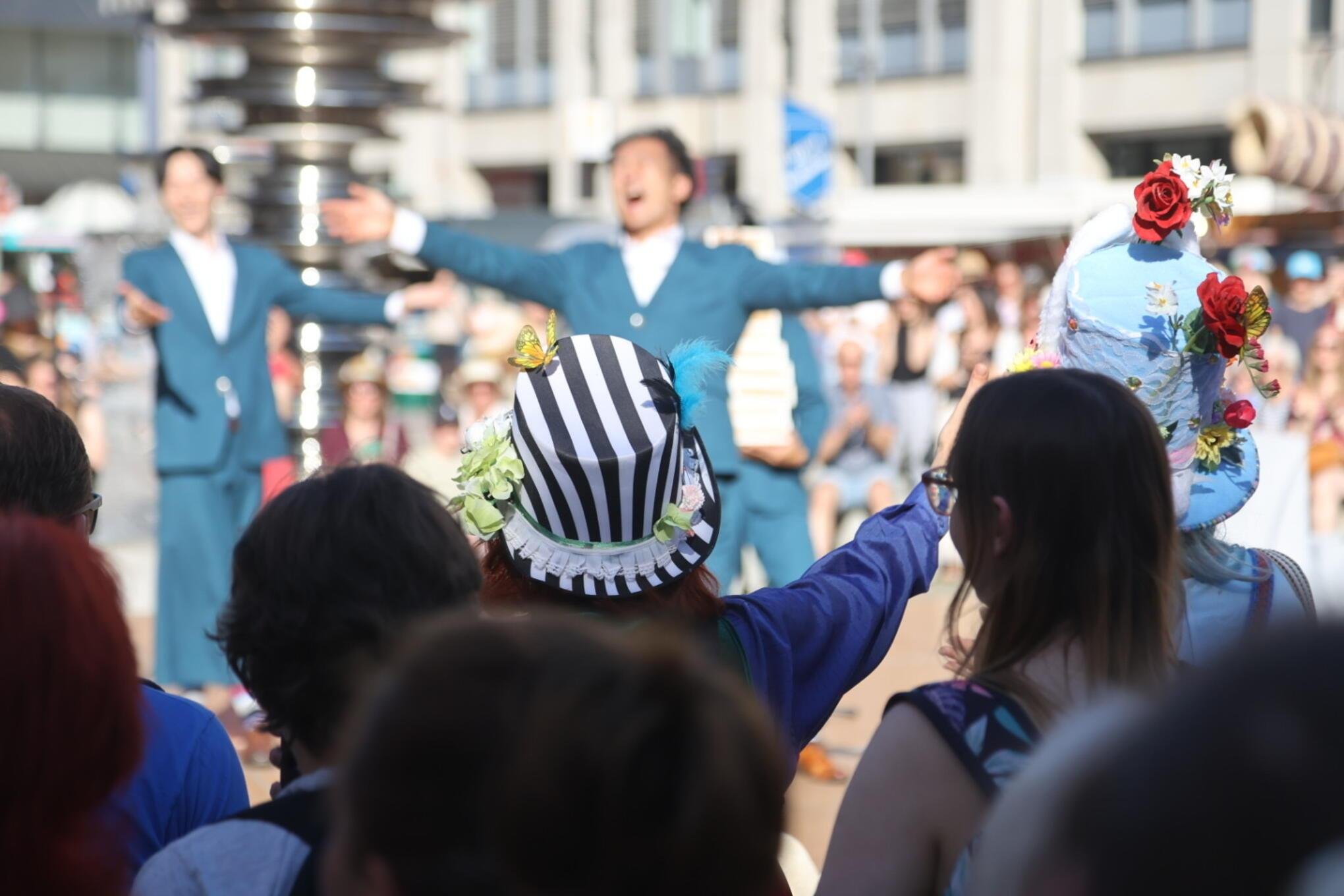 Hutfestival 2026: So bunt und fröhlich startet Chemnitz ins Wochenende